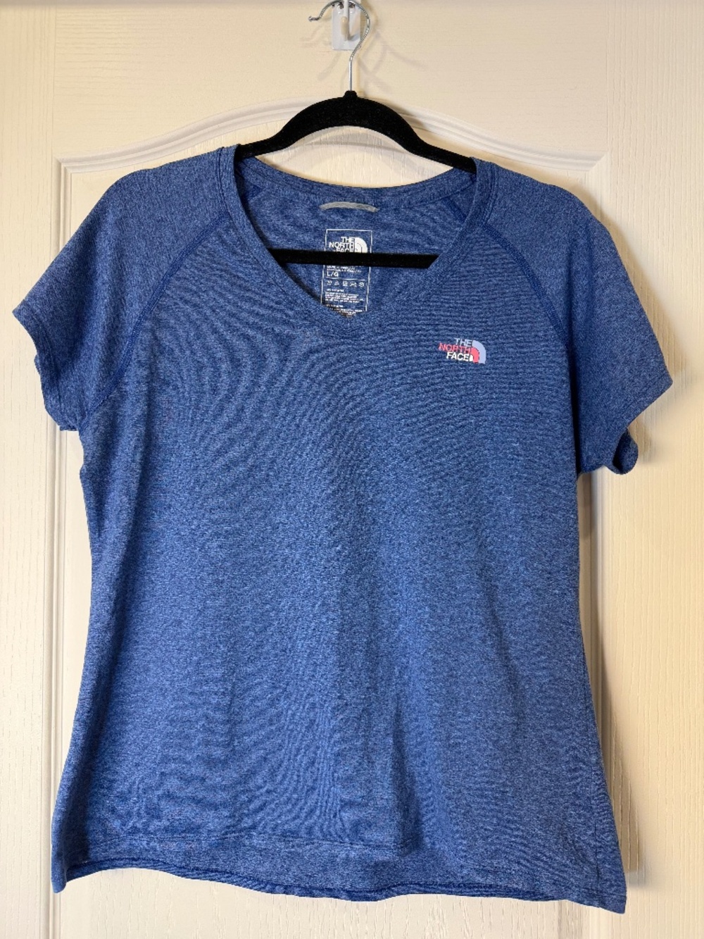 North Face Women’s Blue Heather V-Neck Performance T-Shirt Size L Athletic Top